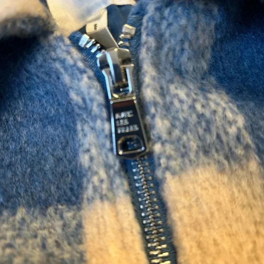 Avec Les Filles women’s fuzzy zip up jacket sz M nwt #005 - Picture 3 of 5